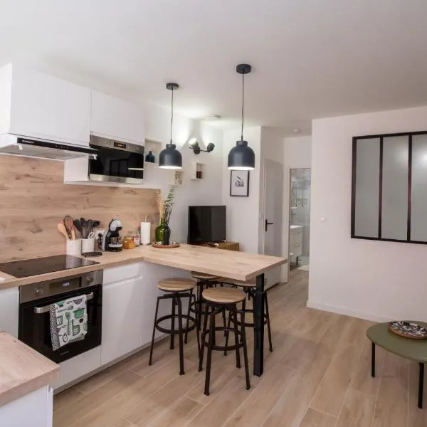 T2 cosy et climatisé au cœur de la ville - La Golondrina, Hotel in Martigues