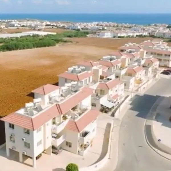 Welcome to Thea Court, hotel in Paralimni