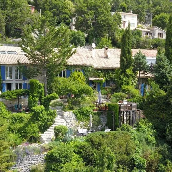 Le Vallon du Brec - Jardin classé remarquable – hotel w mieście Coursegoules