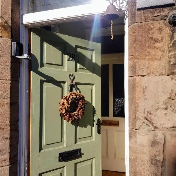 Woolly Hill House - Beautiful Townhouse in the Heart of Wooler，伍勒的飯店