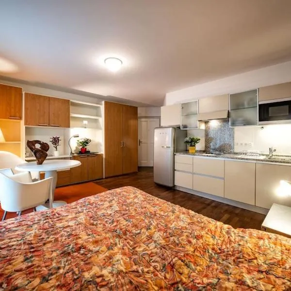 Schlossquadrat Apartement 14 A, hotel ve Vídni