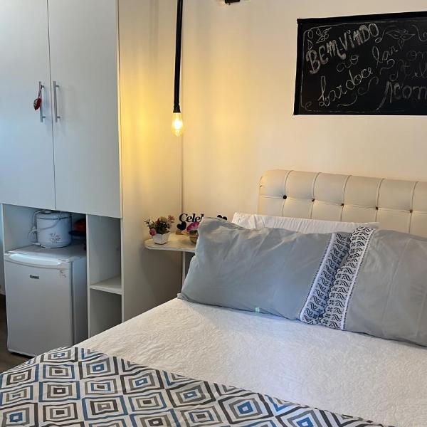 Loft em condomínio com piscina em Cabo Frio