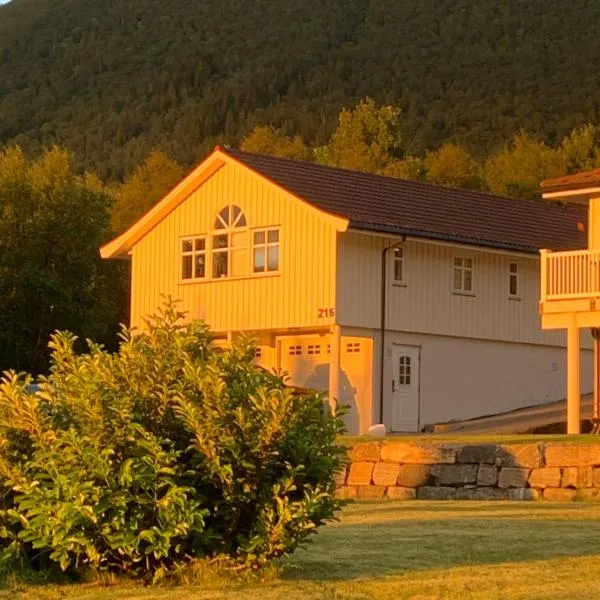 Sivert´s kontorhotell, hôtel à Tomrefjord