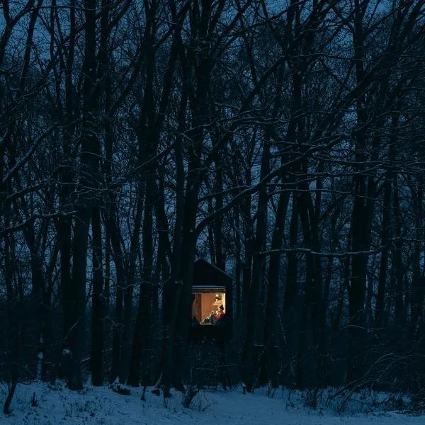 Nový Bydžov에 위치한 호텔 KeepCalm Treehouse far from the civilization