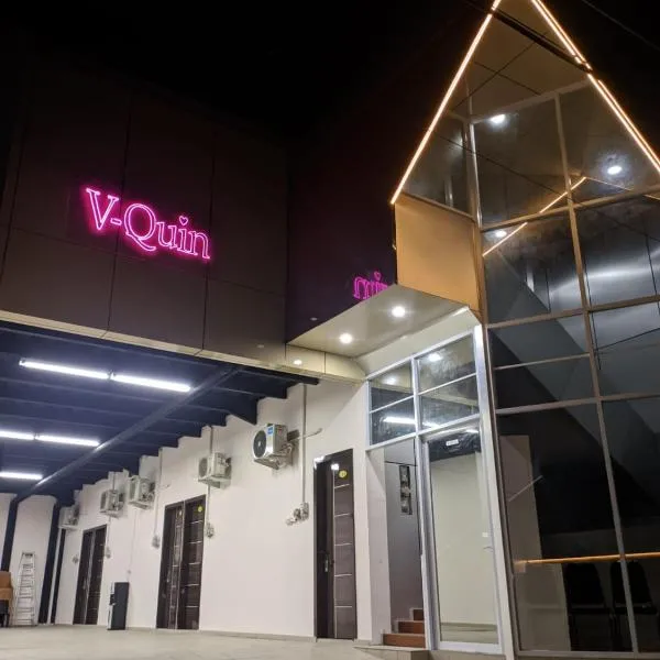 V Quin، فندق في سيمارانغ