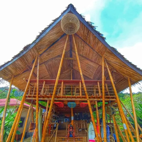 Surf and Skate Duli El Nido By Kiteclub Palawan, hotel v destinaci El Nido