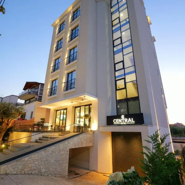 Hotel Central, hotel di Vlorë