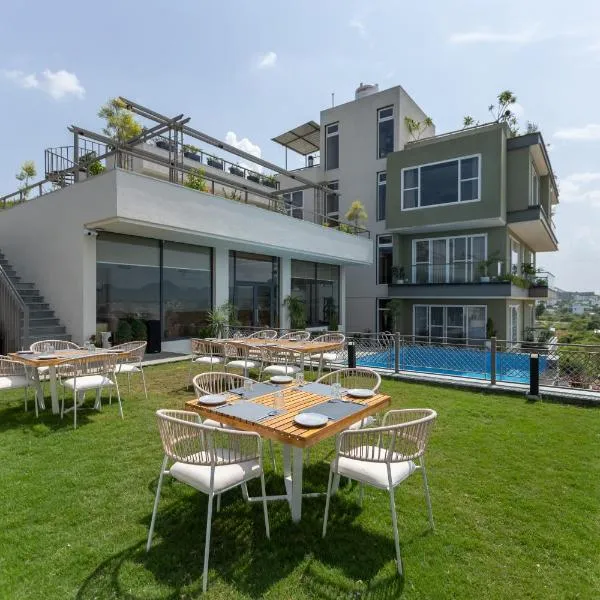 SURAMYA-A Luxury Boutique Hotel, hotel v destinaci Udajpur
