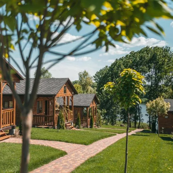 СИНІ ВОДИ база відпочинку โรงแรมในSkalevaya