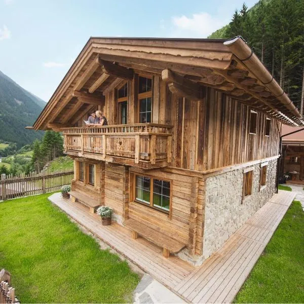 Gletscher Chalet, hotel in Neustift im Stubaital
