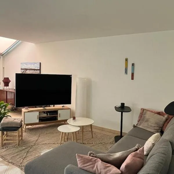 Appartement Style Loft/Lumineux, hotel in Lutry