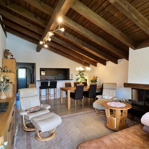 Alpenblick Loft neben Skilift in Amden Arvenbüel, hotel in Amden
