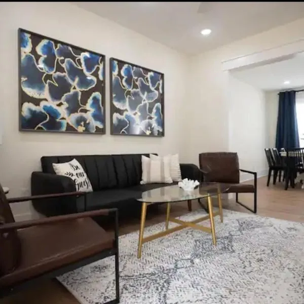 Newly renovated 2 bdr apt, 1 block from the beach, hotel v destinaci Wildwood