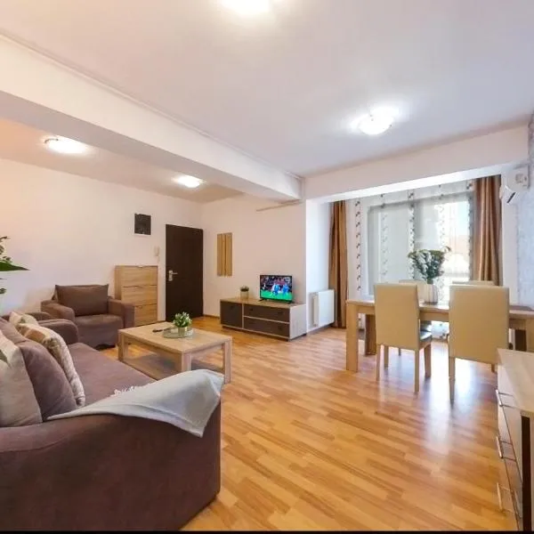 Old Town Flowery Apartment,布加勒斯特的飯店
