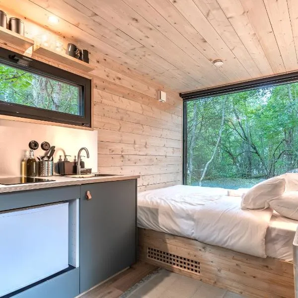 Chic Sauna Cabin Near the Sea - KOHIN Cabin Nº02, hotel v destinaci Tsitre