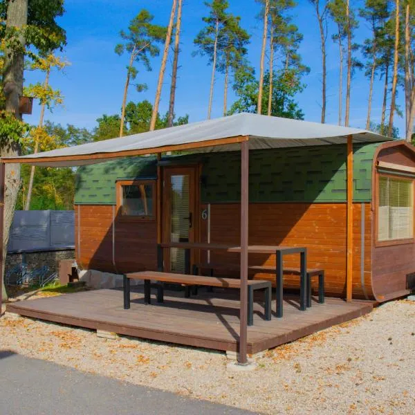 Holiday Home Kemp Stříbrný rybník-6 by Interhome, hotel in Hradec Králové
