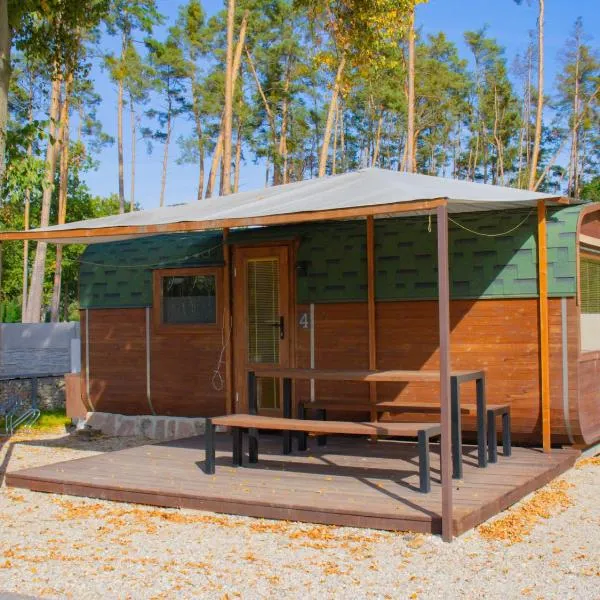 Holiday Home Kemp Stříbrný rybník-4 by Interhome, hotel in Hradec Králové