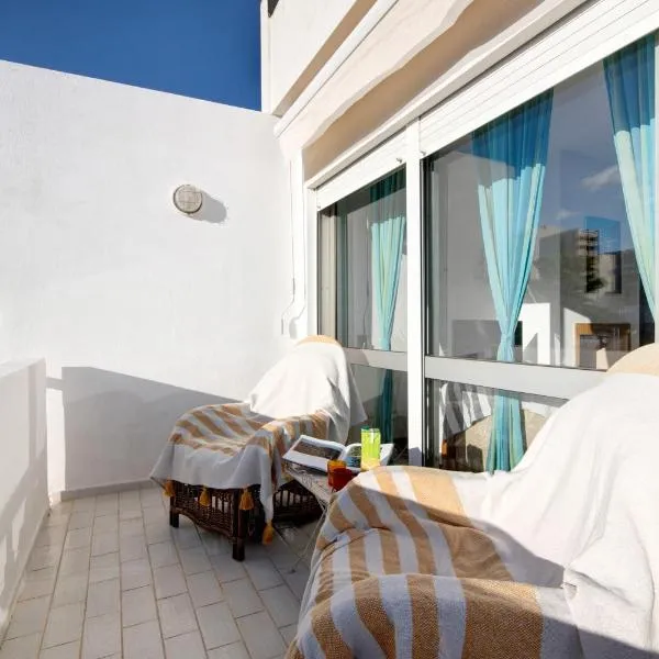 Good Wave House, hotel in Vilamoura