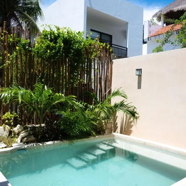 Yax Kiin Casa Boutique, hotel em Puerto Morelos