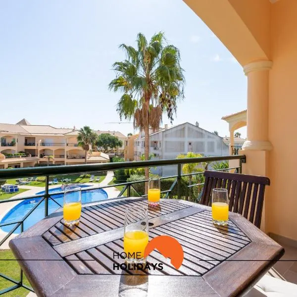 #130 Praia Village by Home Holidays, hotel in Vilamoura