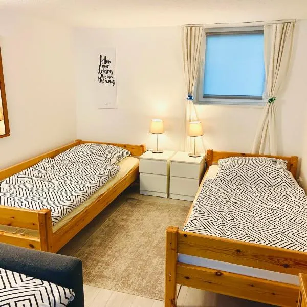 Practical Loft Comfort near Munich, hotel in Germering