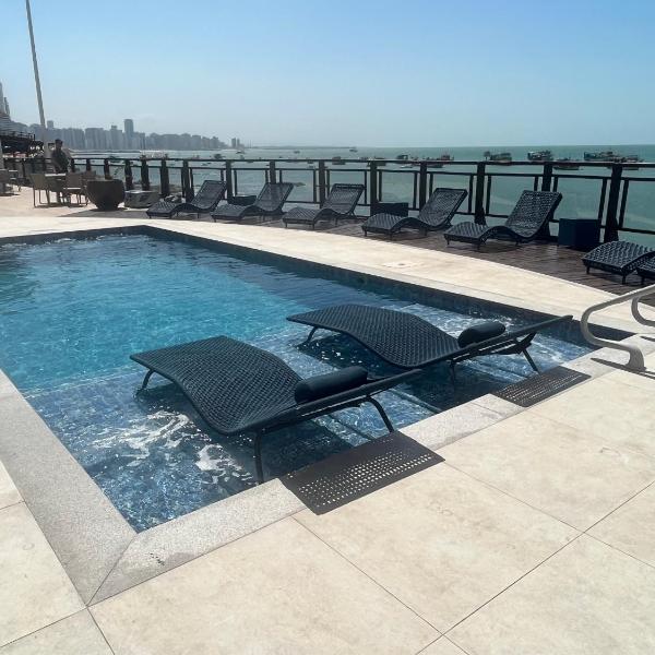 Flat Iate Plaza