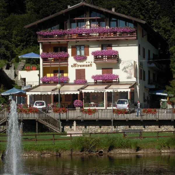 Miramonti Hotel, hotel a Garniga Terme