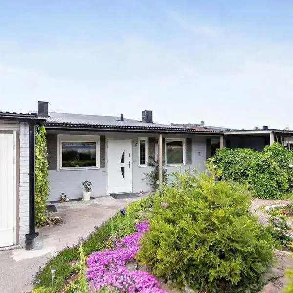 Ein Zuhause zum Wohlfühlen, hotel v destinaci Olofström