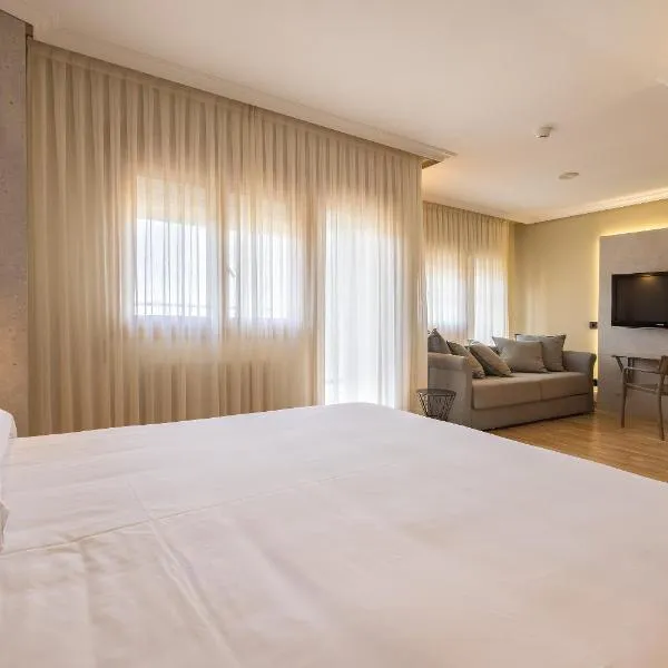 Hotel Santamaria, hotel v destinaci Tudela