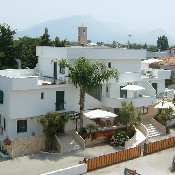 Hotel Paistos Paestum, viešbutis mieste Pestas