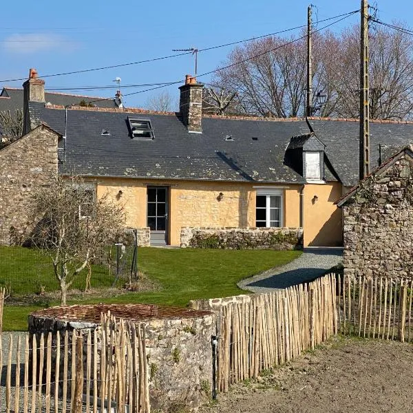 Gîte du Petit Rocher SAINTE SUZANNE, ξενοδοχείο σε Sainte-Suzanne