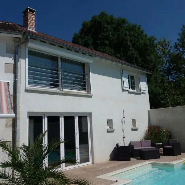Gite Entre Pierre et Come, hotel en Chablis