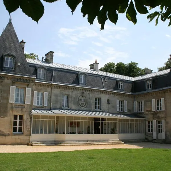 Château de Roberville, hotel v destinaci Machemont