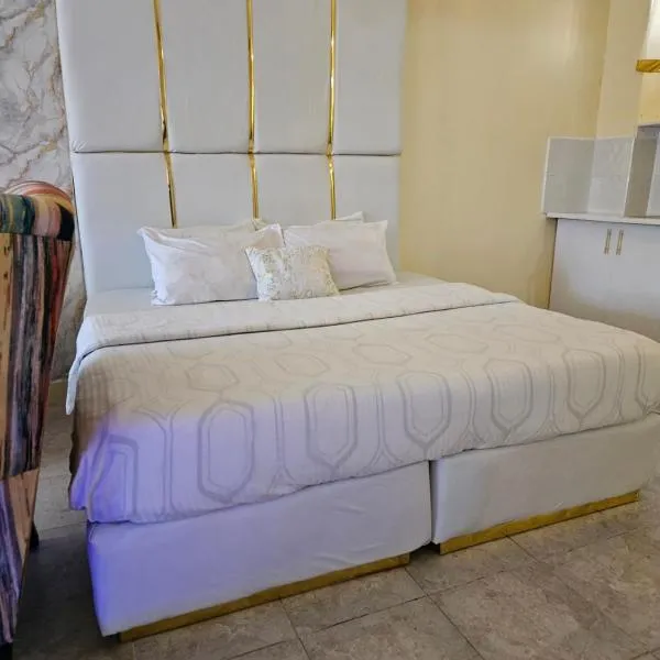 Airport Studio Apartments-JKIA: Athi River şehrinde bir otel