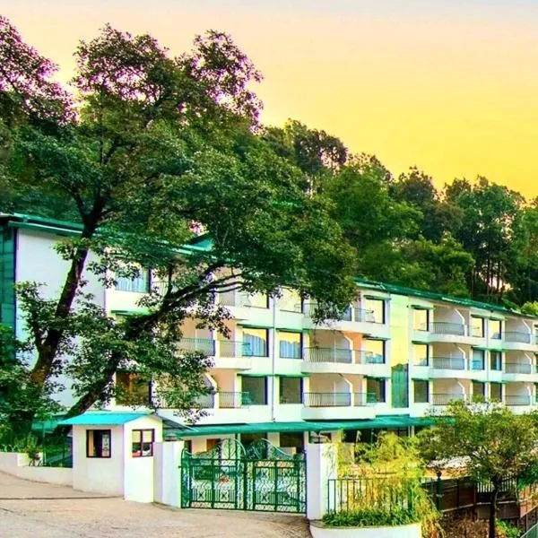 Sterling Nainital، فندق في ناينيتال