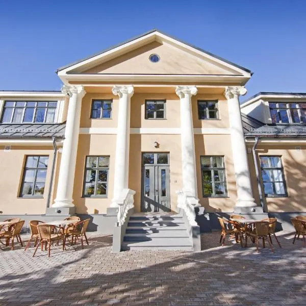 Skrunda Manor, готель у місті Jaunmuiža