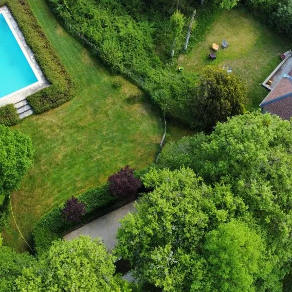 Gîte Le Créau, hotel in Saint-Vérain