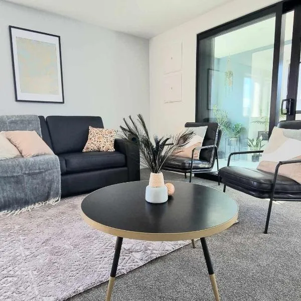 Brand New Luxury 3BR Apartment in Christchurch CBD, hotel v Christchurchu