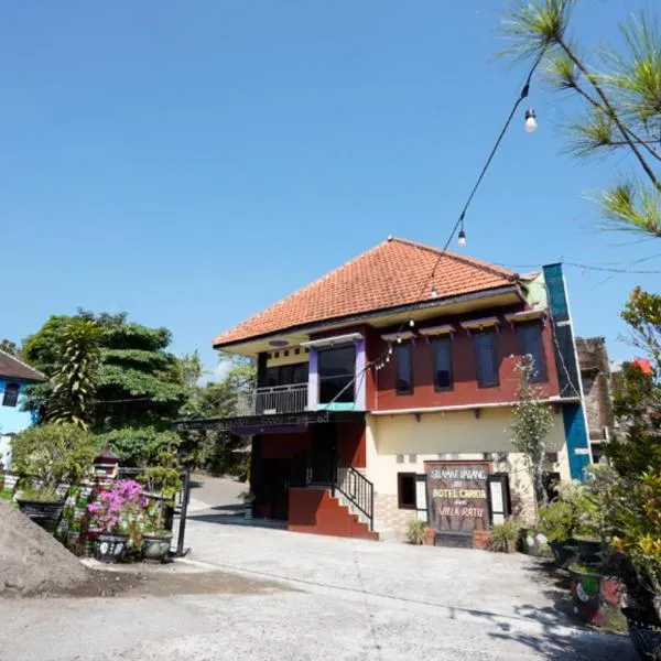 OYO 927 Carina Hotel, hotel di Pacet