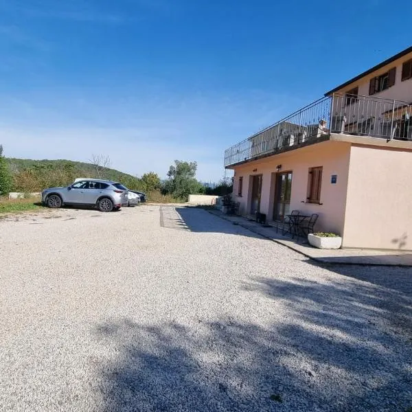 Apartmani Barbara Brseč – hotel w mieście Brseč