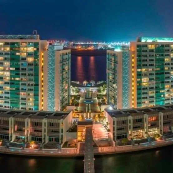 Luxury private sea view room, hotel a Abu Dhabi
