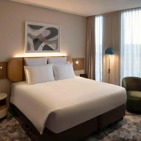 Pullman Sydney Penrith、ペンリスのホテル