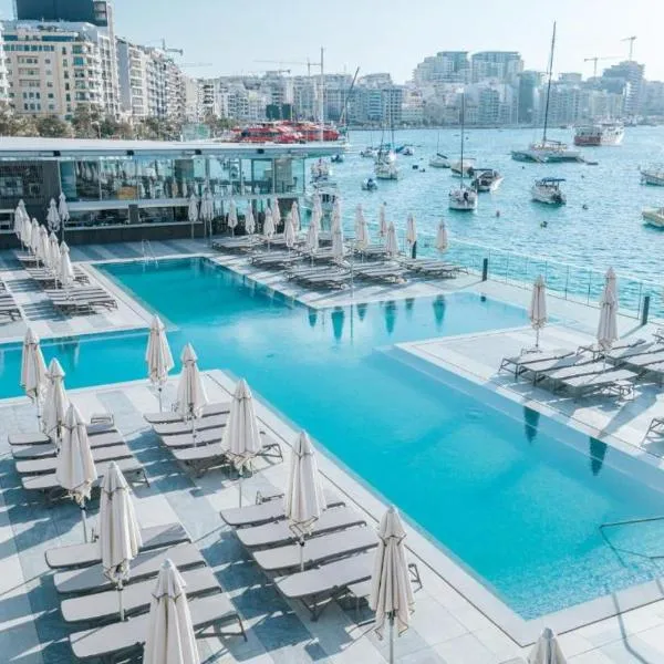 Valletta view Apartments by ST Hotels, hotel v destinaci Il- Gżira
