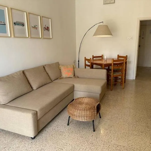 Djamant - Family Friendly Maisonette, מלון בקסלנדי