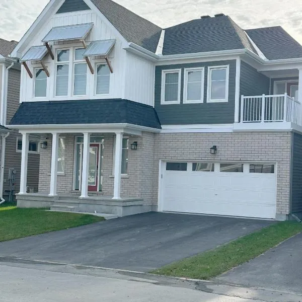 Fabuletic space, hotel in Stittsville