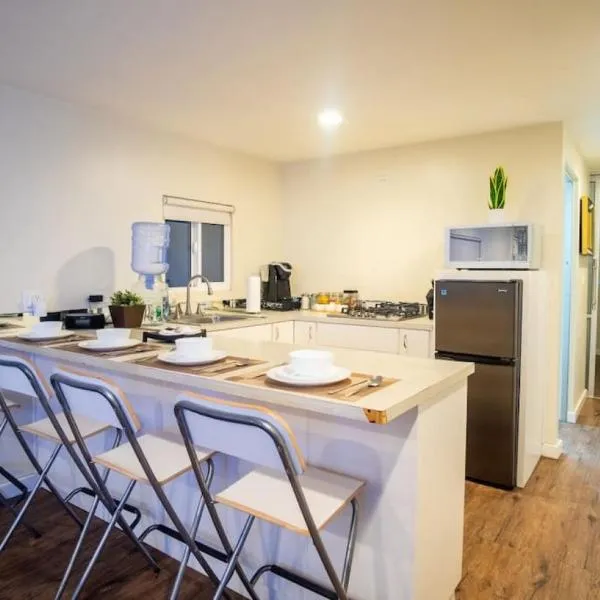 Casa Solmar with Gated Parking at Casas Sanblu, Hotel in Ensenada