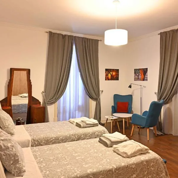Casa Matriz - Rooms, hotel en Portel