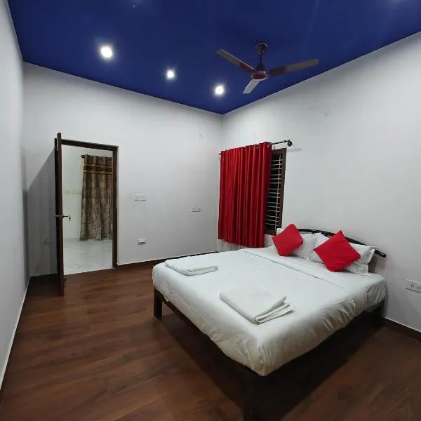 Beautiful 4bhk Duplex Villa, hotel v destinaci Maisúr