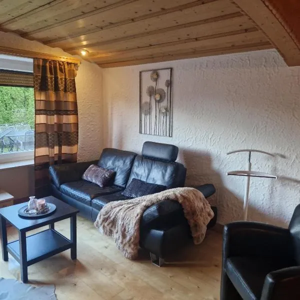 Ferienwonung mit 3 Schlafzimmer – hotel w mieście Pullenreuth