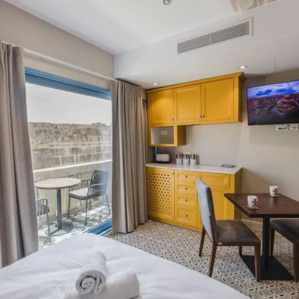 Iz-Zebbuga The Penthouse Royal 8, hotel v destinaci Żebbuġ